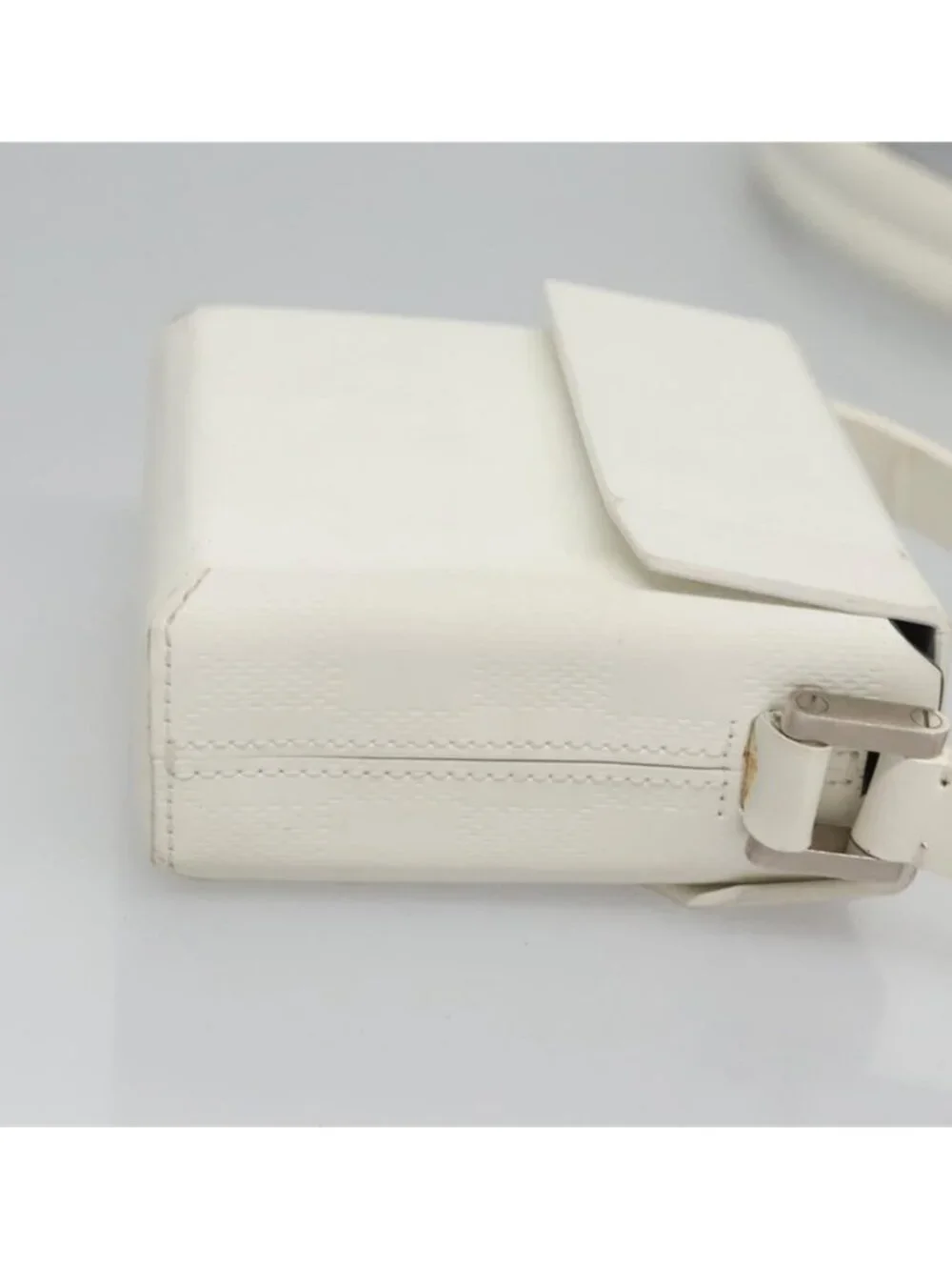 Authentic LOUIS VUITTON Damie Grasset Marty Pochette Shoulder Bag White LV